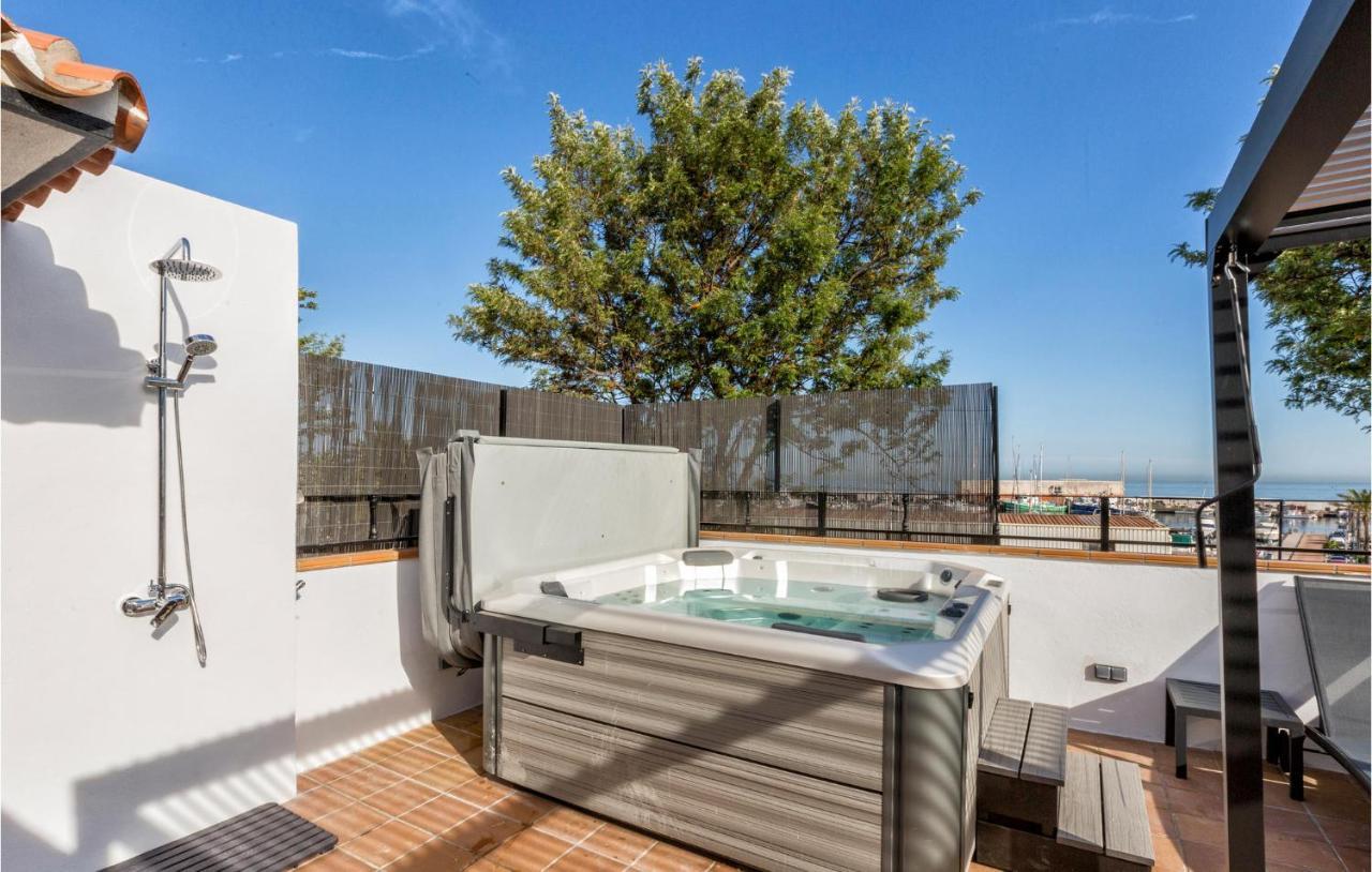 Gorgeous Home In Marbella With Kitchen Exteriér fotografie